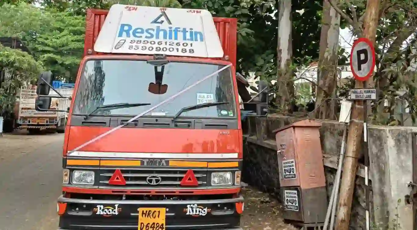 Reshift Packers and Movers services